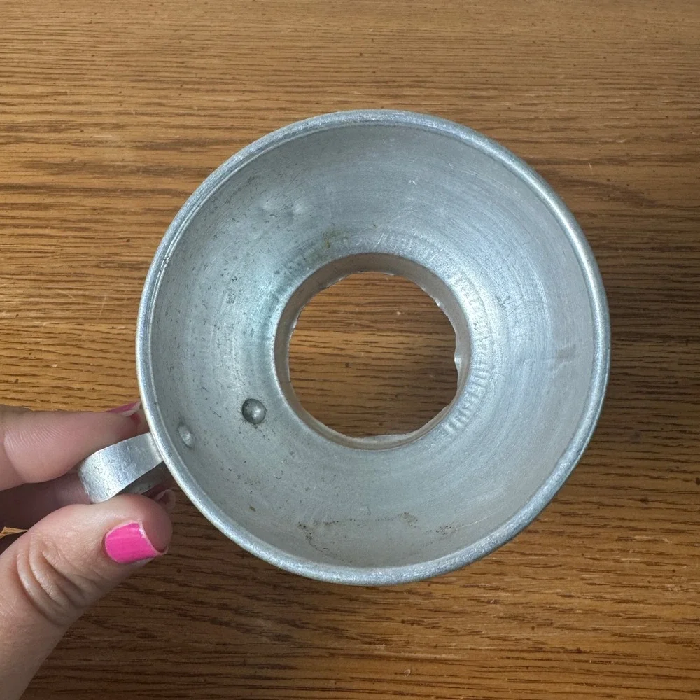 Vintage Aluminum Wide Mouth Canning Funnel with Side‎ Handle Silver Tone